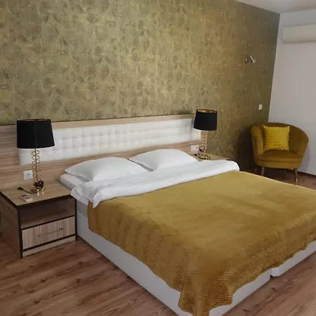 Aparthotel Millennium Complex 4*